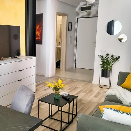 Apartment Ospitalier Clover - Free Parking, New Building