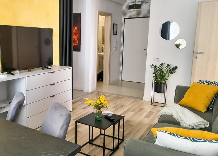 Apartman Ospitalier Clover - 2 King Beds, Free Undgrd Parking, 2bath