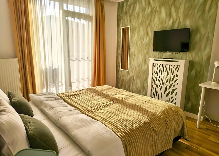 公寓 Ospitalier Clover - 2 King Beds, Free Undgrd Parking, 2bath *