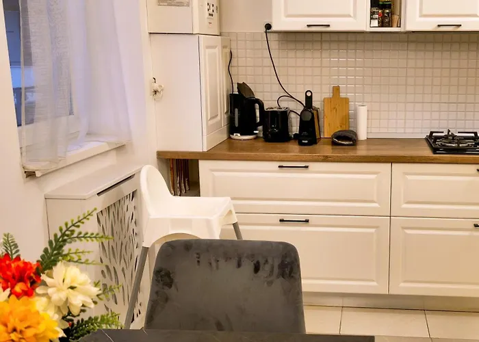 Ospitalier Clover - 2 King Beds, Free Undgrd Parking, 2bath Apartman