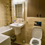Ospitalier Clover - 2 King Beds, Free Undgrd Parking, 2bath Apartment