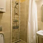 Ospitalier Clover - 2 King Beds, Free Undgrd Parking, 2bath
