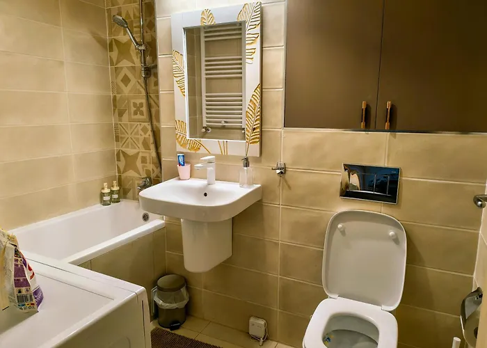 Ospitalier Clover - 2 King Beds, Free Undgrd Parking, 2bath Апартаменти